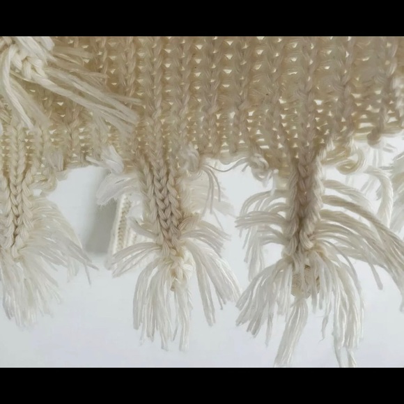 Purple Snow (Anthropologie) M Cream Zippered Front Sweater With Hoodie Fringe - Picture 5 of 5